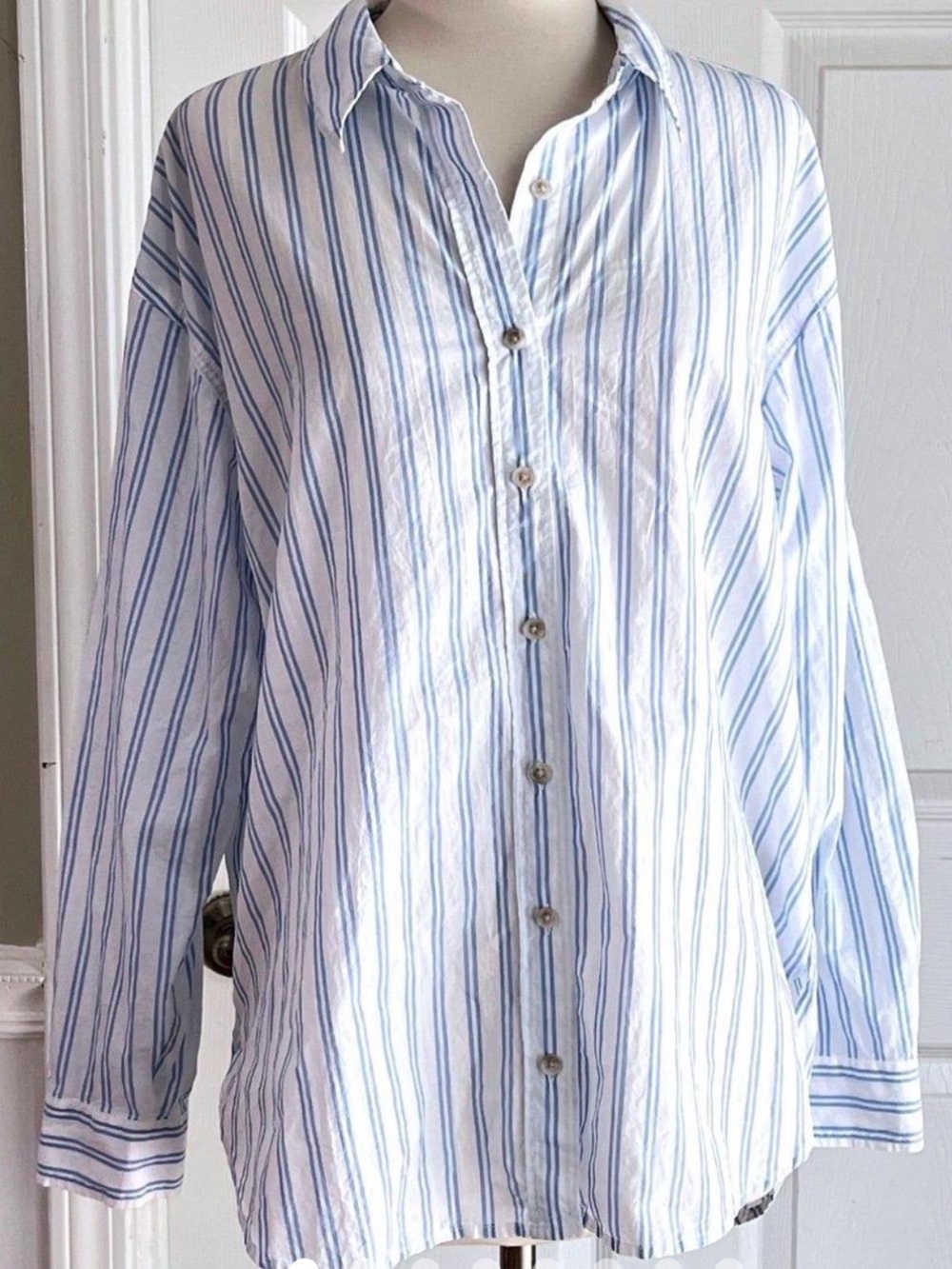 Universal Thread Button Down Oversized fit  Shirt sz XXL